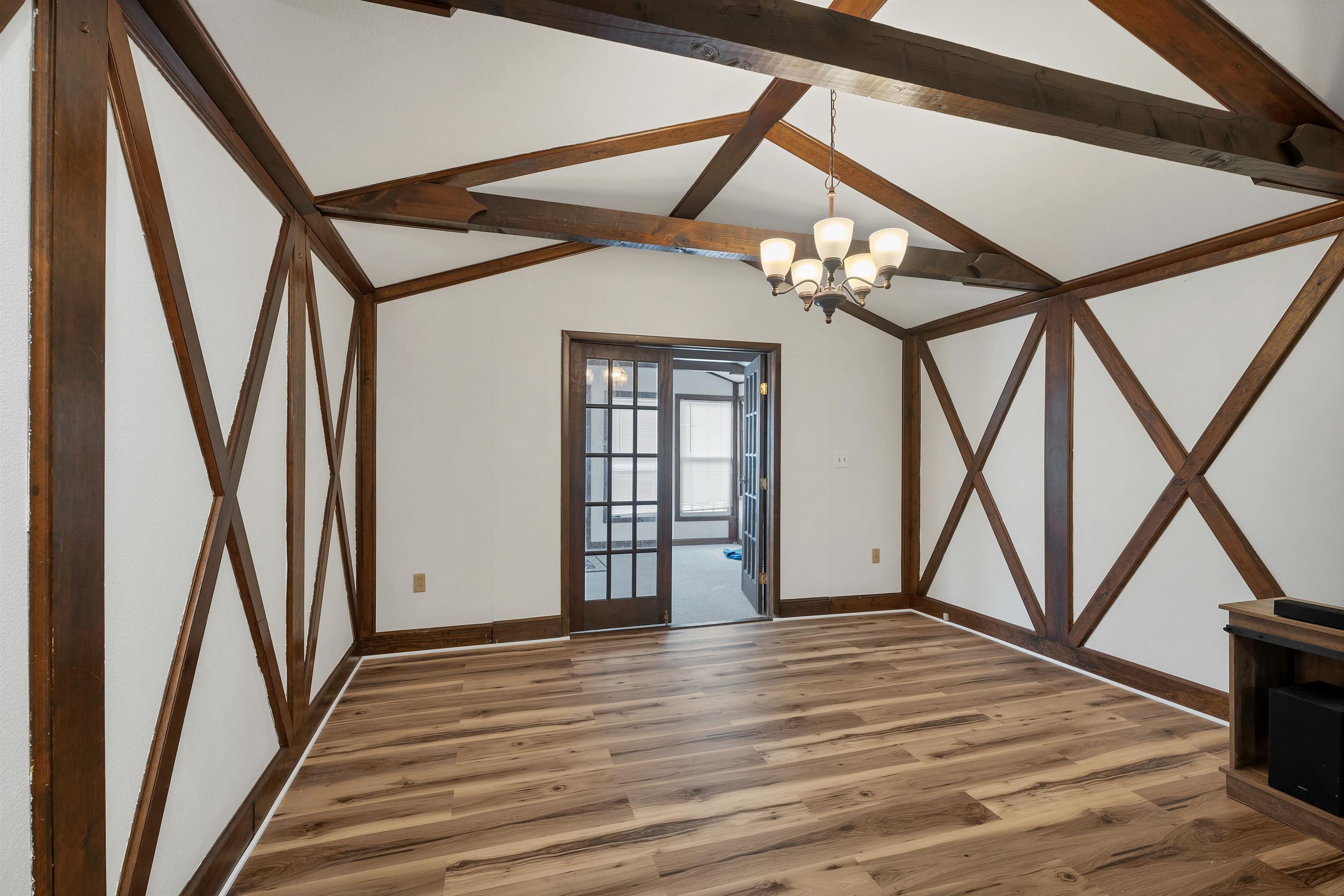 7 Therese Road Salem, NH 03079 - Photo 11 of 36