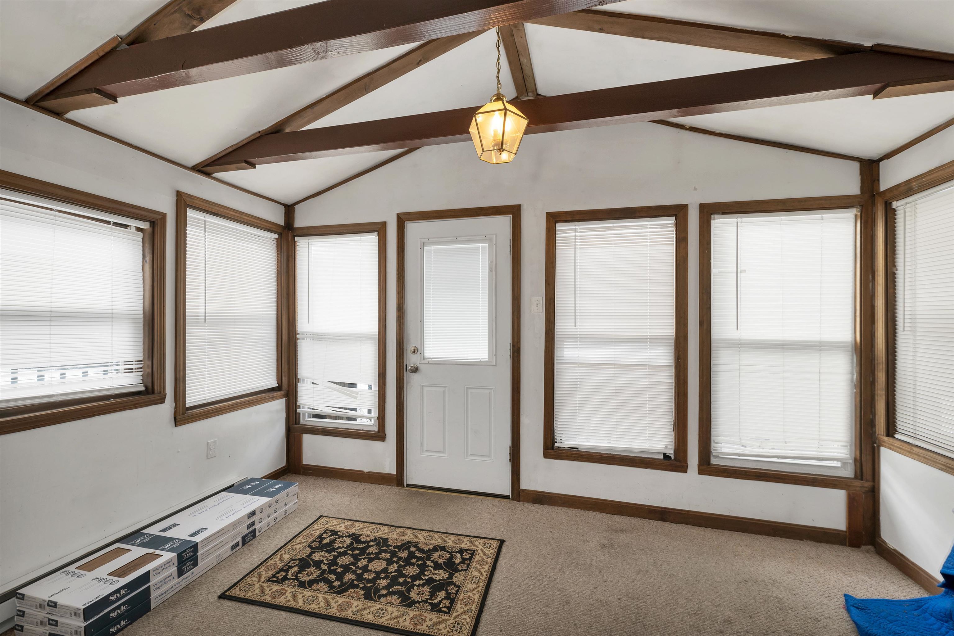 7 Therese Road Salem, NH 03079 - Photo 13 of 36