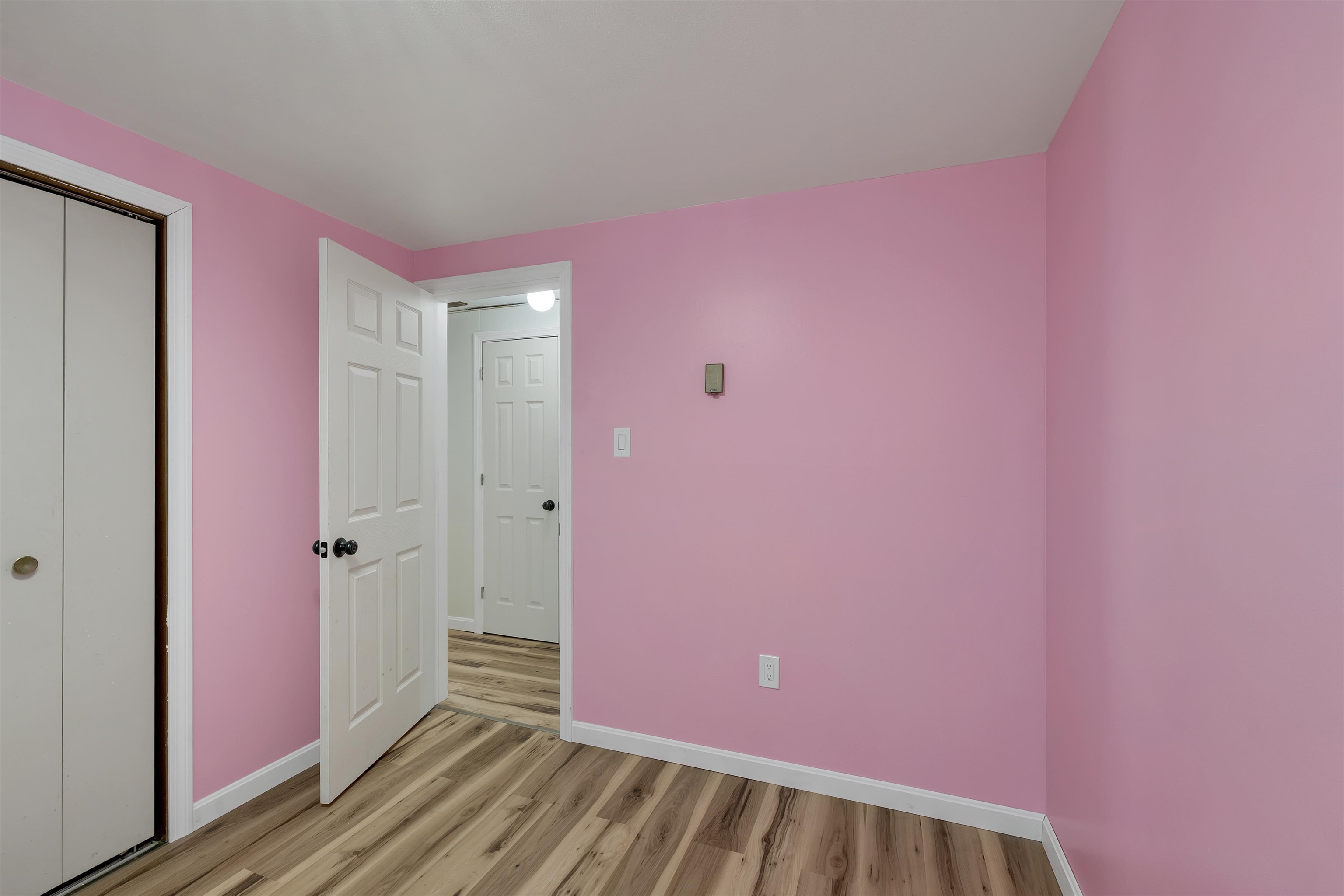 7 Therese Road Salem, NH 03079 - Photo 19 of 36