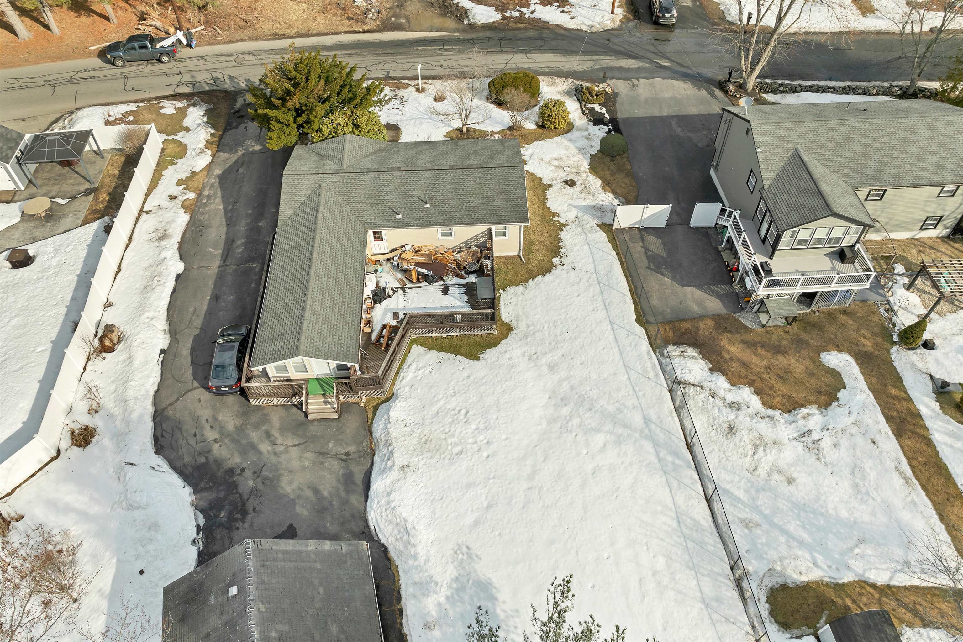 7 Therese Road Salem, NH 03079 - Photo 32 of 36