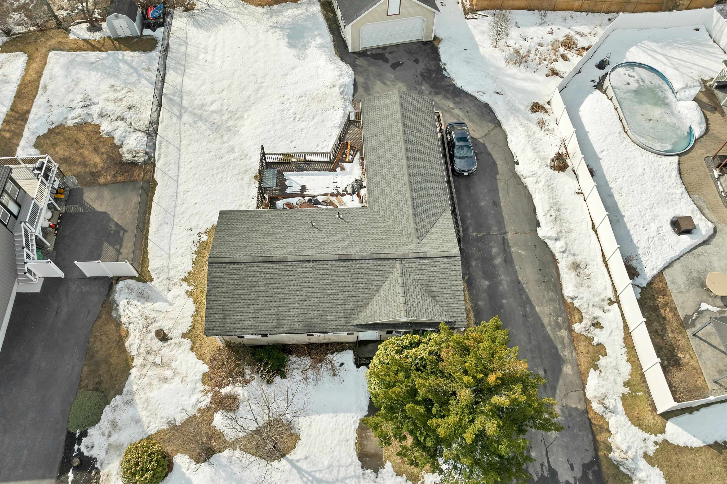 7 Therese Road Salem, NH 03079 - Photo 33 of 36