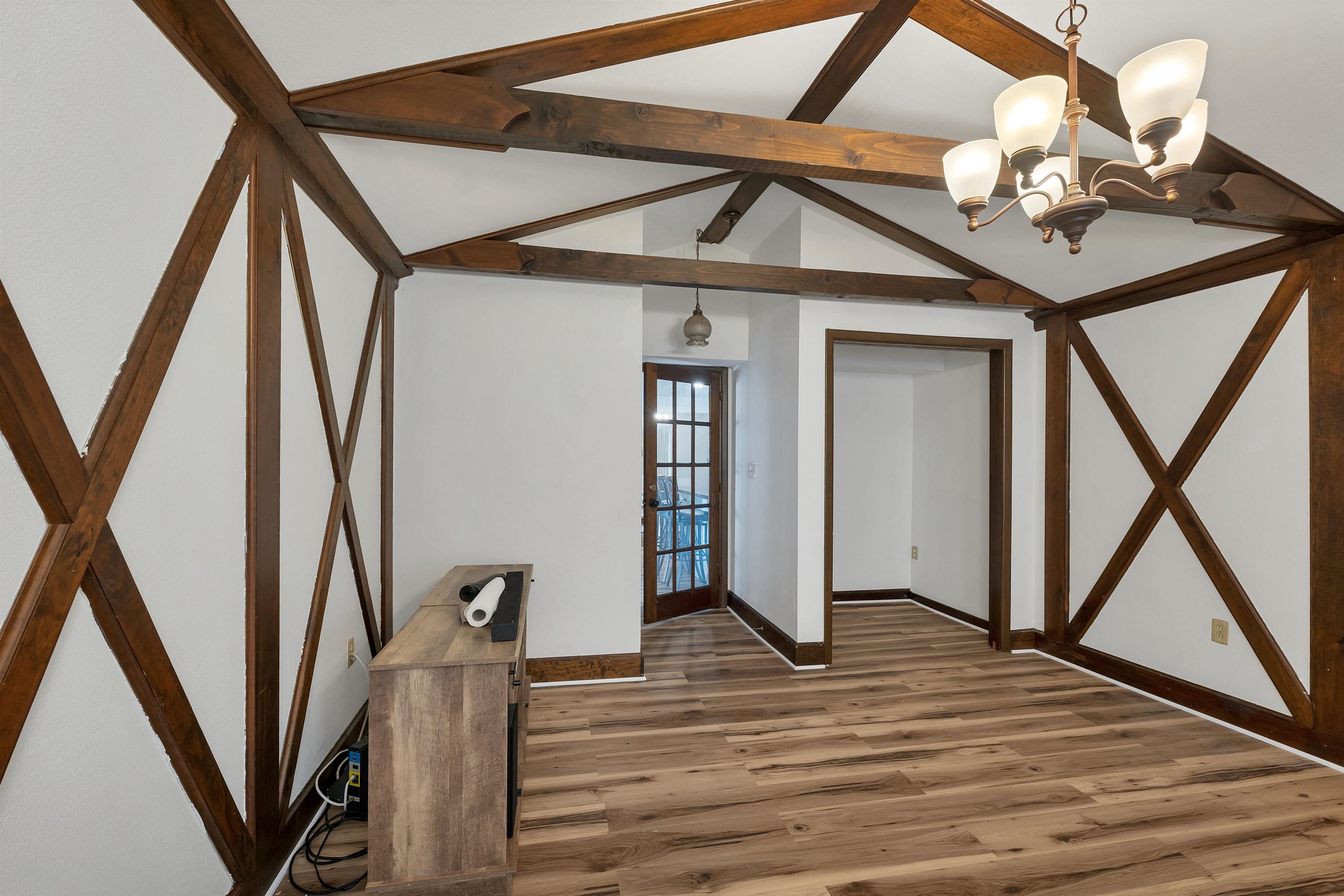 7 Therese Road Salem, NH 03079 - Photo 10 of 36