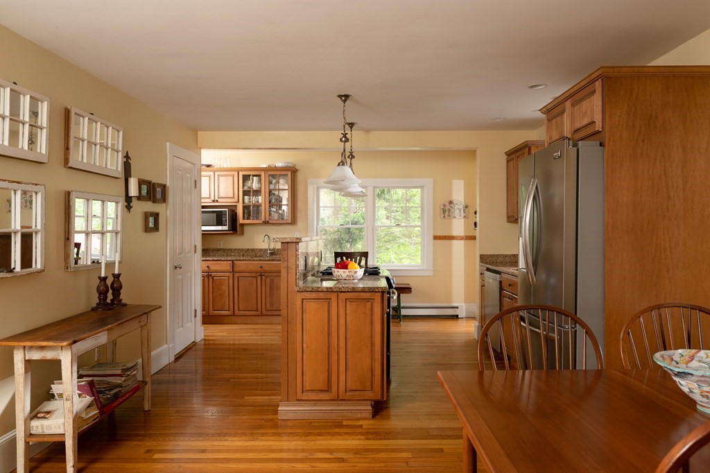 26 Linscott Road Hingham, MA 02043 - Photo 12 of 42 Gallery Image 12