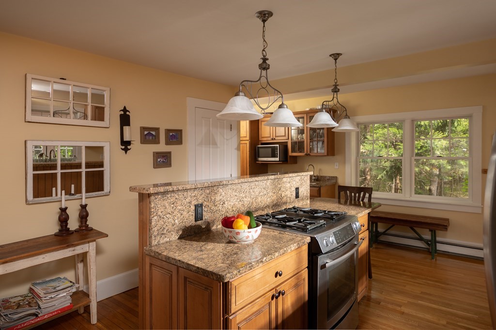 26 Linscott Road Hingham, MA 02043 - Photo 15 of 42 Gallery Image 15