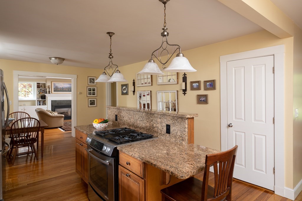 26 Linscott Road Hingham, MA 02043 - Photo 17 of 42 Gallery Image 17