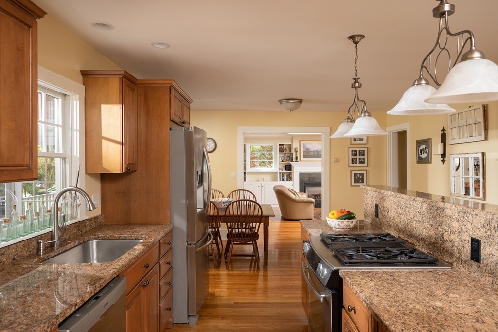 26 Linscott Road Hingham, MA 02043 - Photo 18 of 42 Gallery Image 18