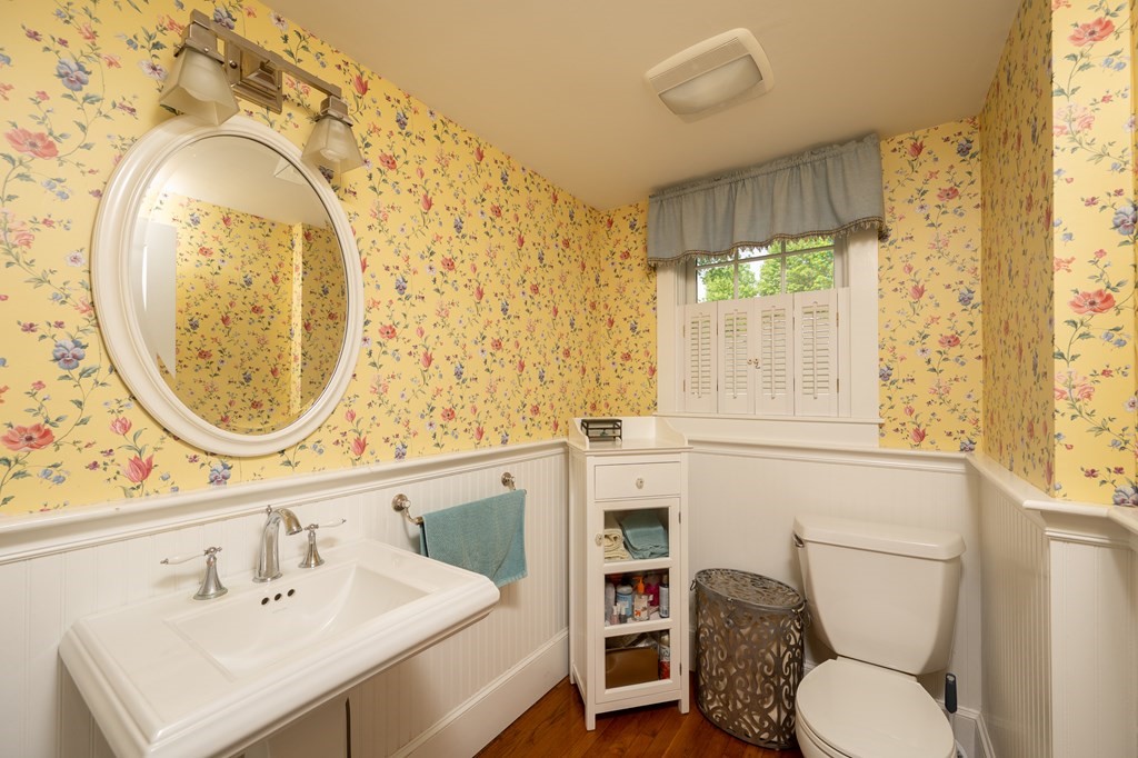 26 Linscott Road Hingham, MA 02043 - Photo 20 of 42 Gallery Image 20