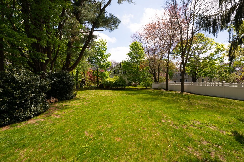 26 Linscott Road Hingham, MA 02043 - Photo 38 of 42 Gallery Image 38