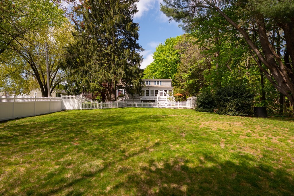 26 Linscott Road Hingham, MA 02043 - Photo 39 of 42 Gallery Image 39