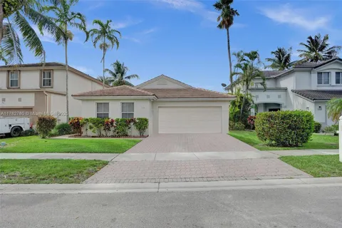 $540,000 | 7324 Northwest 1st Place, Plantation, FL 33317