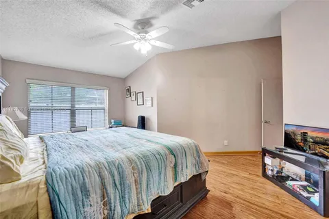 $540,000 | 7324 Northwest 1st Place, Plantation, FL 33317