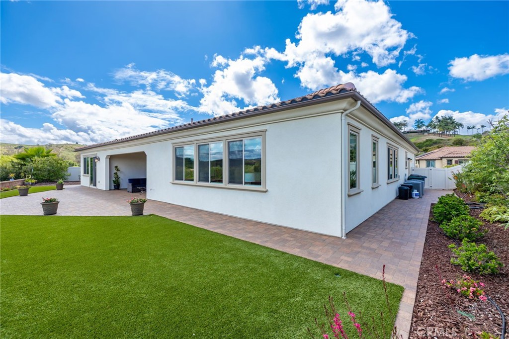 5762 Rancho Del Caballo Bonsall, CA 92003 - Photo 42 of 66