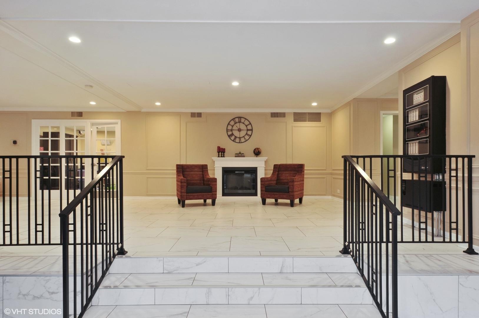 2909 North Sheridan Road, Unit 703 Chicago, IL 60657 - Photo 12 of 12 Gallery Image 12