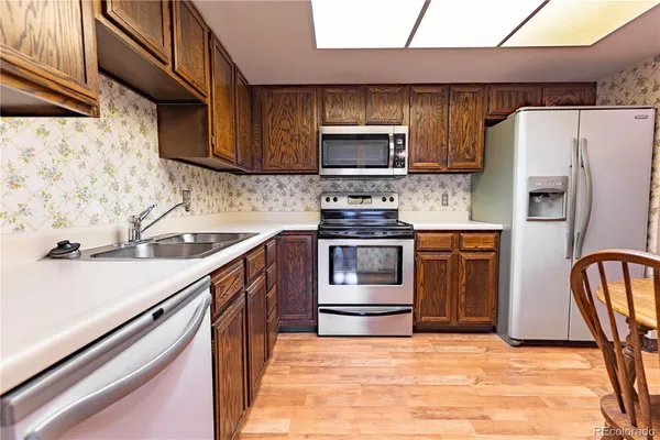 $235,000 | 13850 East Marina Drive, Unit 206, Aurora, CO 80014