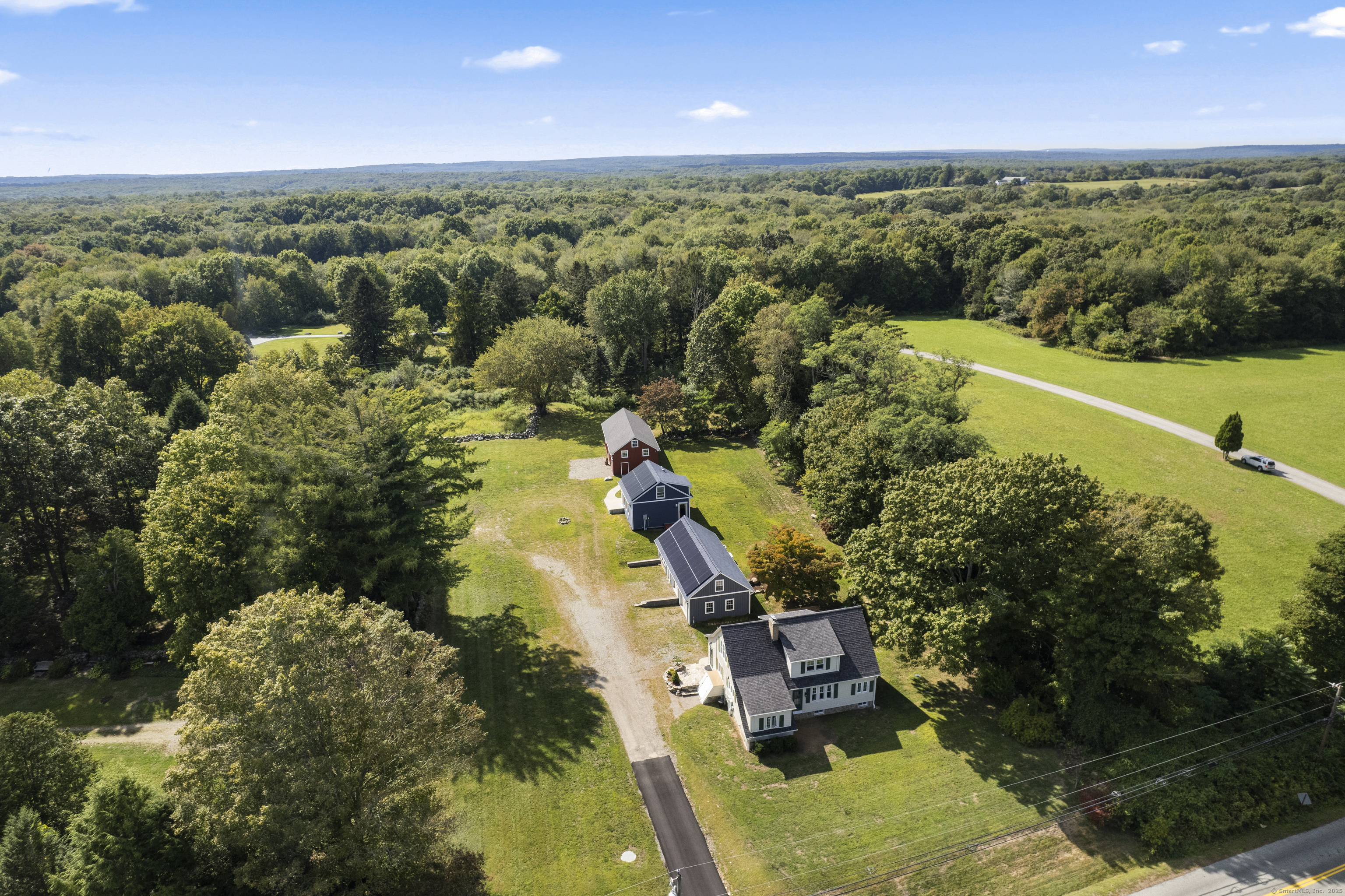 587 Taugwonk Road Stonington, CT 06378 - Photo 14 of 38