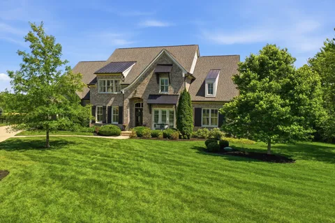 $2,895,000 | 1045 Buena Vista Drive, Franklin, TN 37069