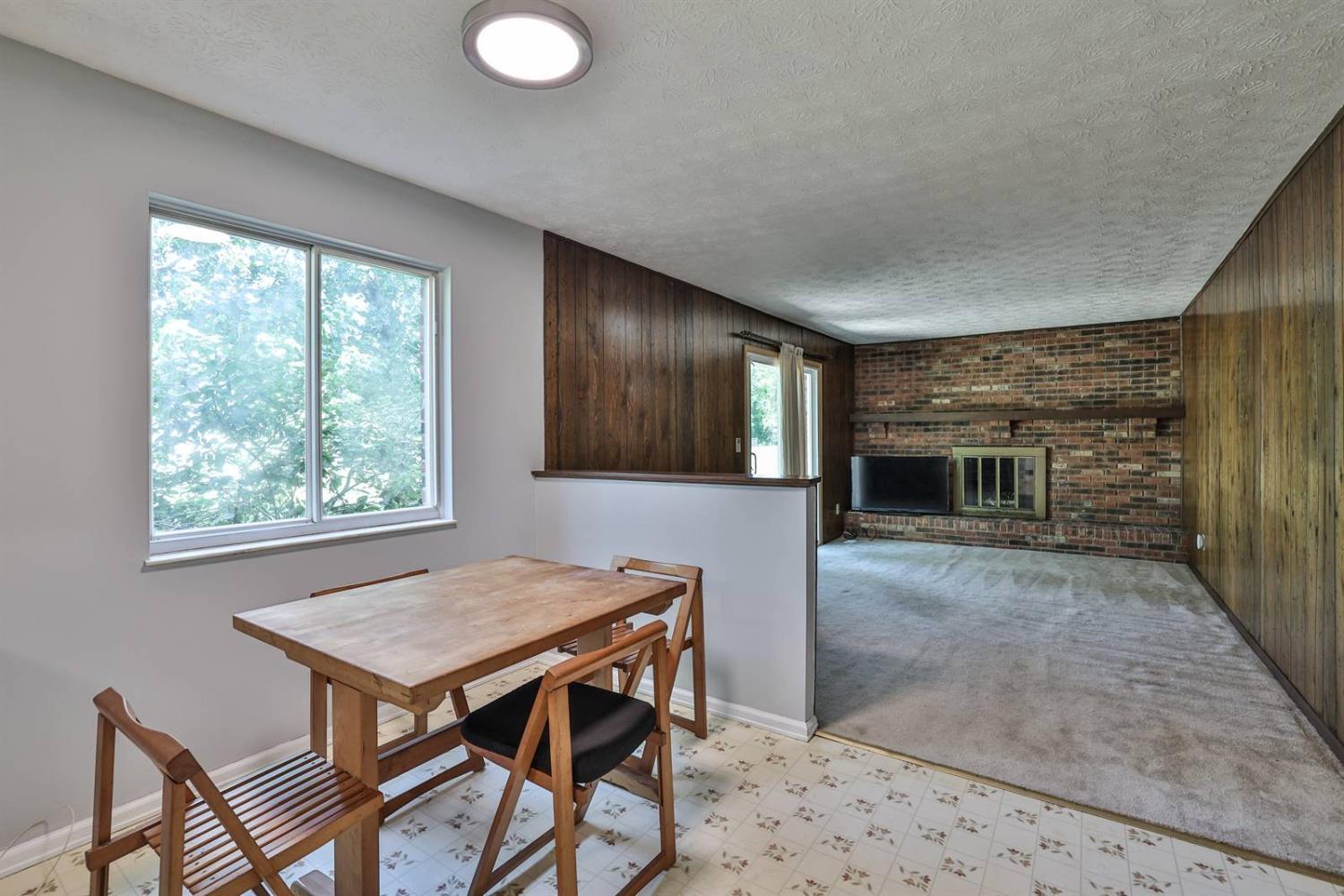 11992 Kenn Road Springdale, OH 45246 - Photo 17 of 46