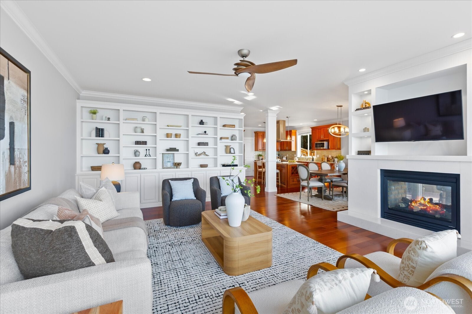 17134 Talbot Road Edmonds, WA 98026 - Photo 11 of 40