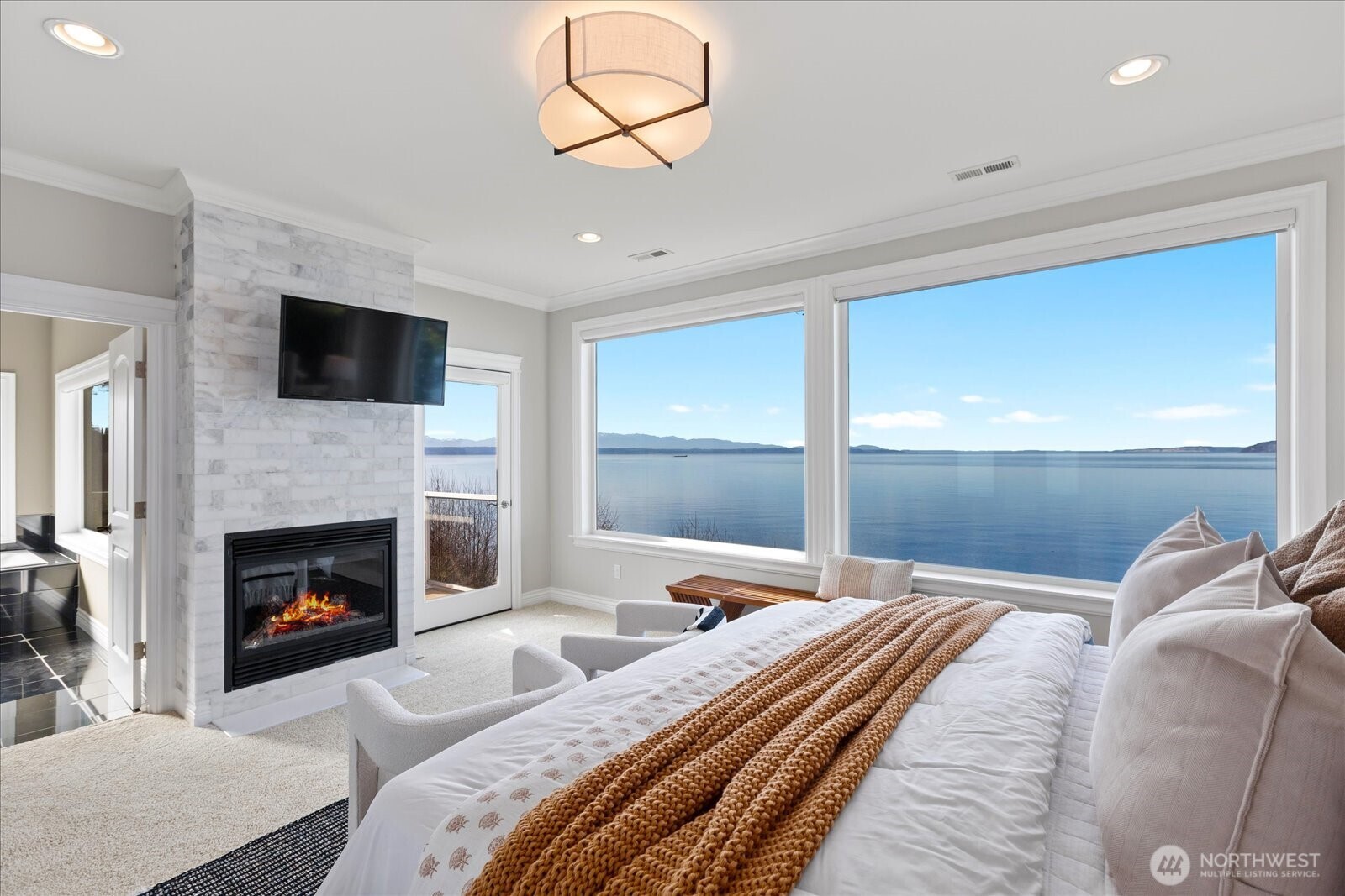 17134 Talbot Road Edmonds, WA 98026 - Photo 13 of 40