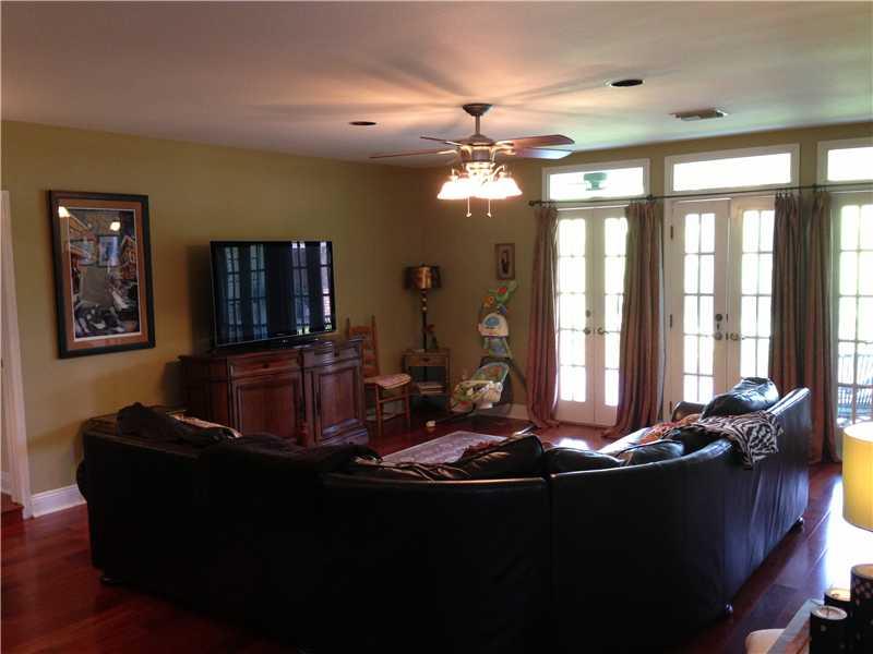 9524 Greg Court River Ridge, LA 70123 - Photo 3 of 20 Gallery Image 3