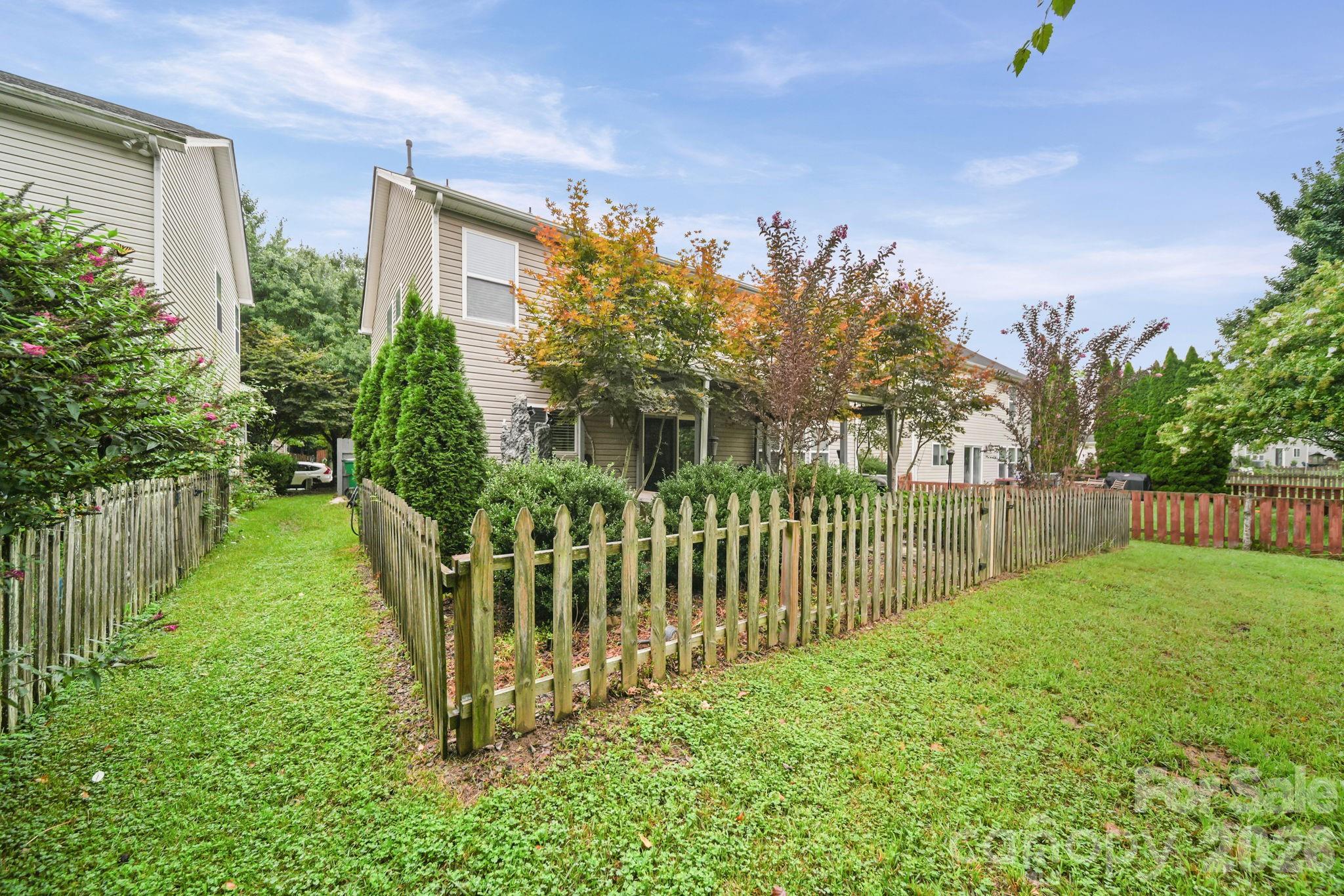 9220 Seamill Road Charlotte, NC 28278 - Photo 29 of 40 Gallery Image 29