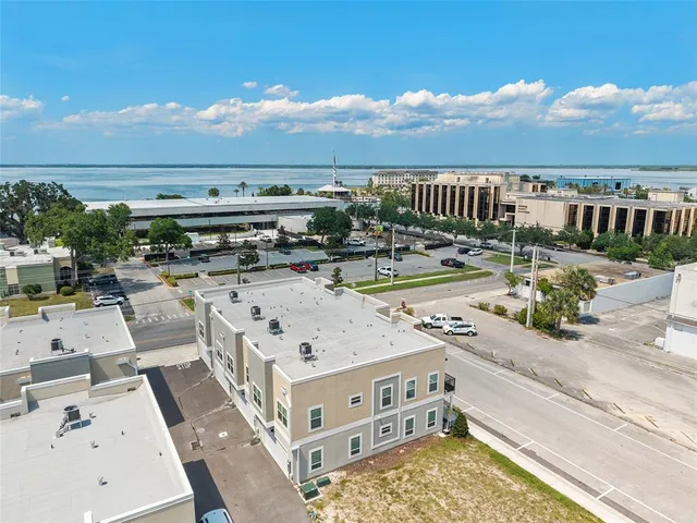 $435,000 | 288 North Oak Avenue, Sanford, FL 32771