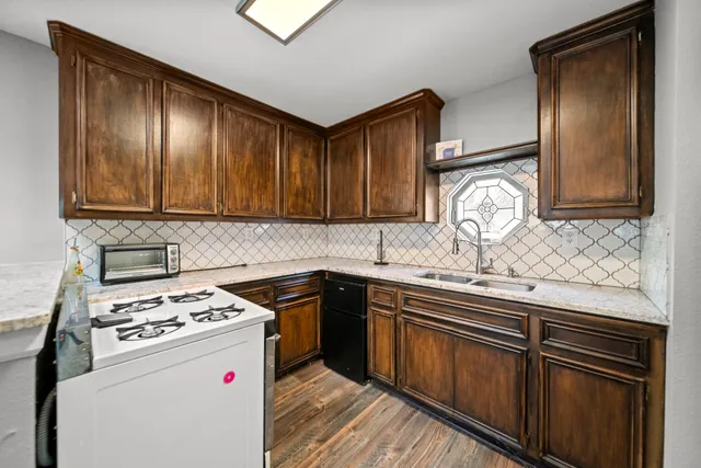 $375,000 | 3815 Sunstone Drive, Houston, TX 77068