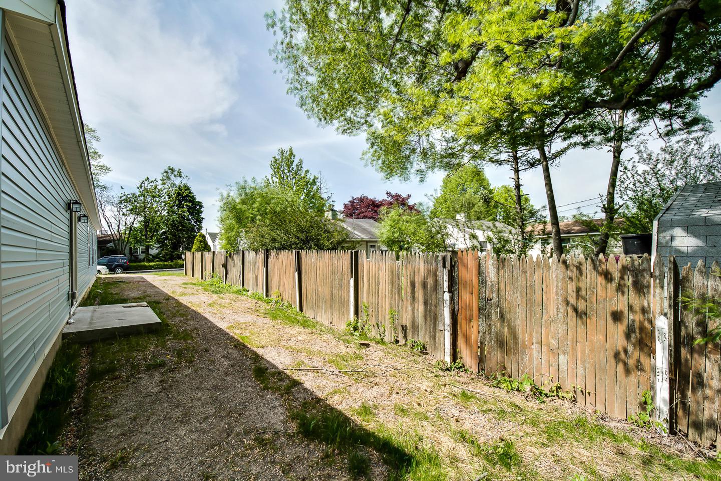 751 Edgemont Road Fairless Hills, PA 19030 - Photo 23 of 25 Back Yard