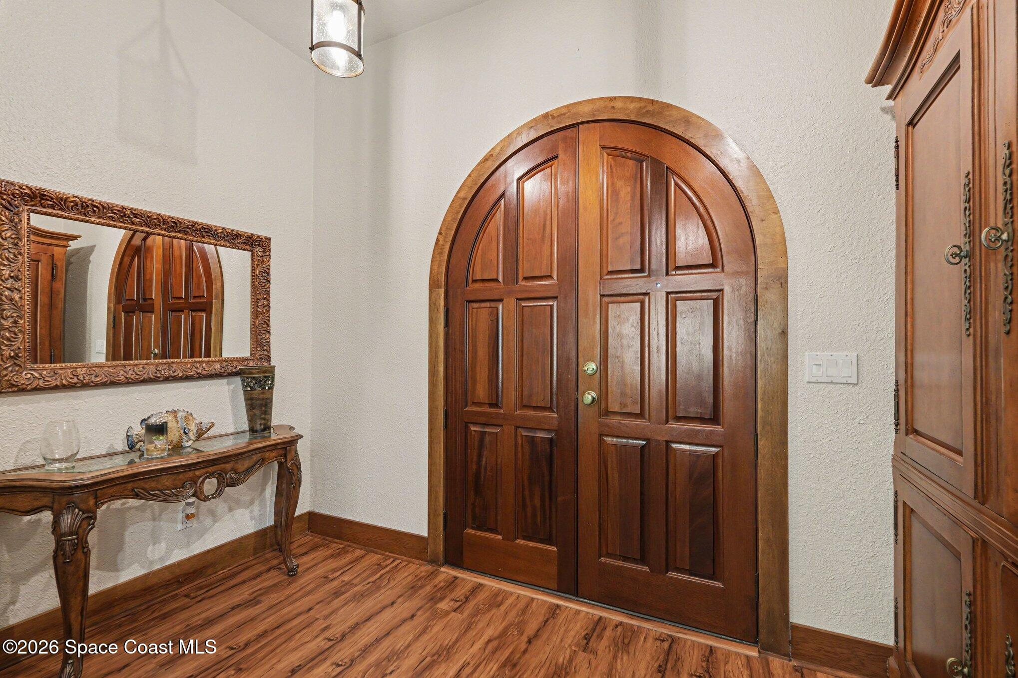 2604 Senator Way Melbourne, FL 32901 - Photo 4 of 27 Foyer