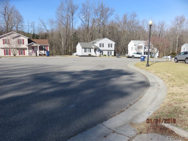 6837 Hedges Road Richmond, VA 23224 - Photo 12 of 29 6837 Hedges Rd - Street