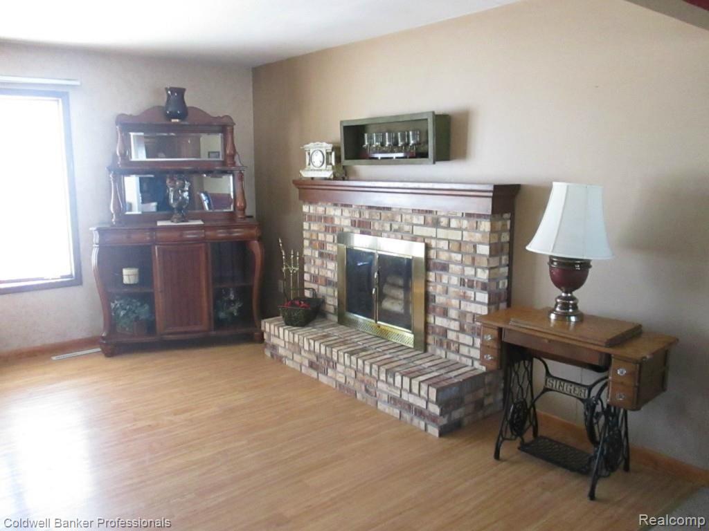 4101 Barnes Road North Branch, MI 48461 - Photo 10 of 90 IMG_0808.jpg