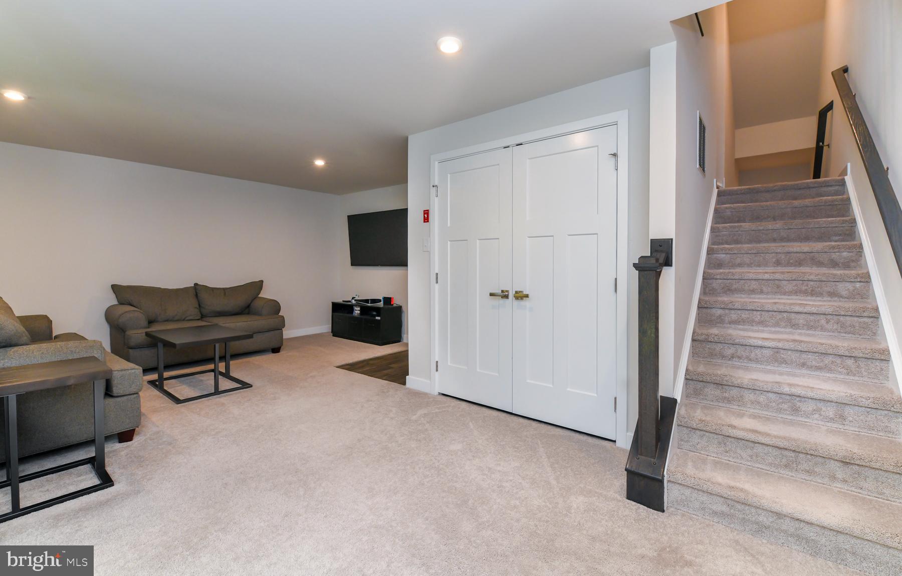 28 Peacock Circle Sewell, NJ 08080 - Photo 12 of 25 a view of entryway with livingroom and furniture
