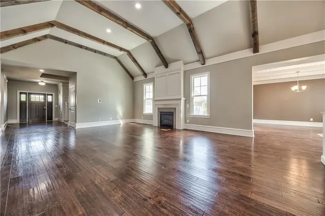 $689,900 | 9742 Shady Bend Circle, Lenexa, KS 66227