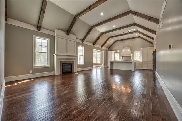 $689,900 | 9742 Shady Bend Circle, Lenexa, KS 66227