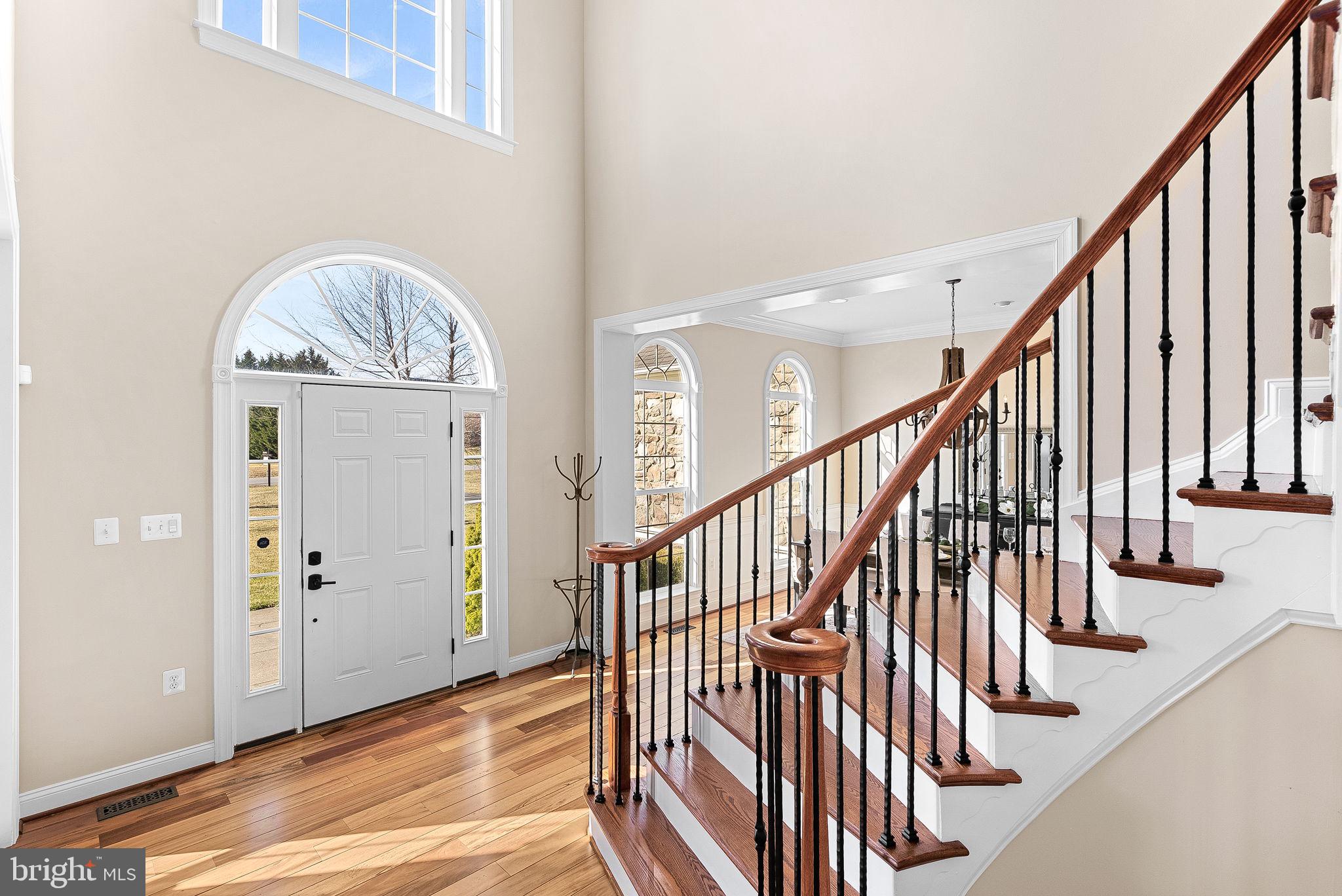 38590 Bettis Drive Hamilton, VA 20158 - Photo 7 of 97