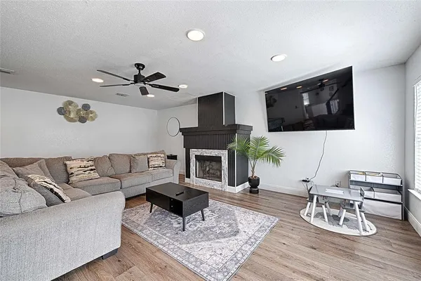 $450,000 | 3188 Spyglass Drive, Grand Prairie, TX 75052