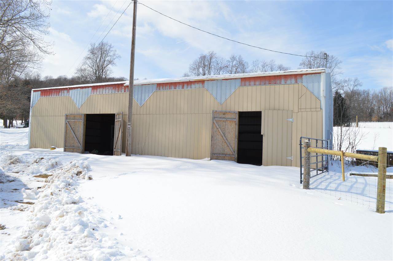 1680 Moto Cross Road Mitchell, IN 47446 - Photo 5 of 21