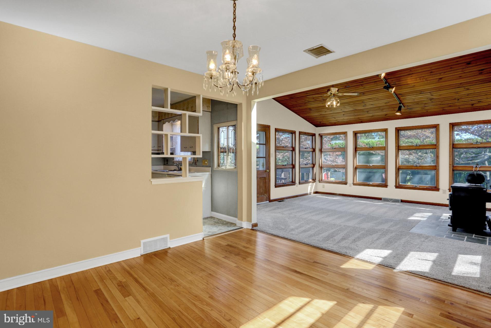 116 Eric Avenue Reading, PA 19607 - Photo 37 of 62 Formal Dining Room/Family Room Addition