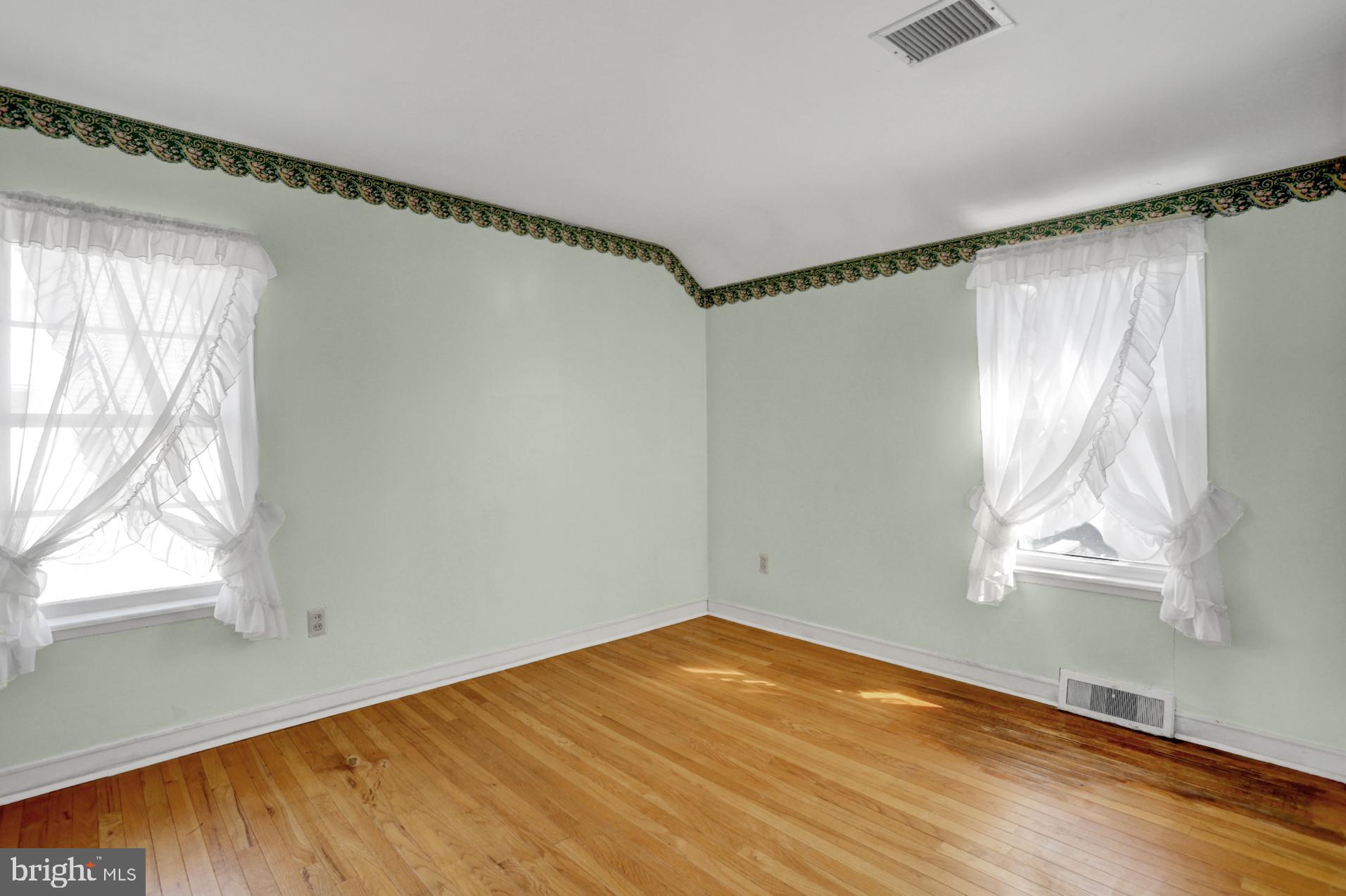 116 Eric Avenue Reading, PA 19607 - Photo 49 of 62 Bedroom #2-second floor
