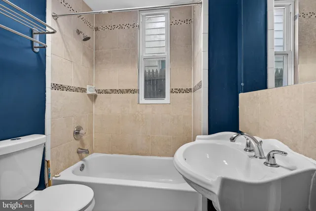 $995 | 4668 York Road, Unit 2, Baltimore, MD 21212