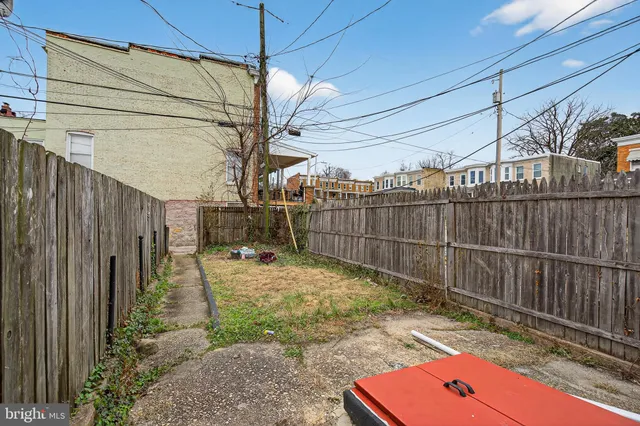 $995 | 4668 York Road, Unit 2, Baltimore, MD 21212