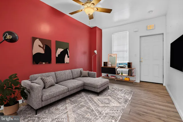 $995 | 4668 York Road, Unit 2, Baltimore, MD 21212