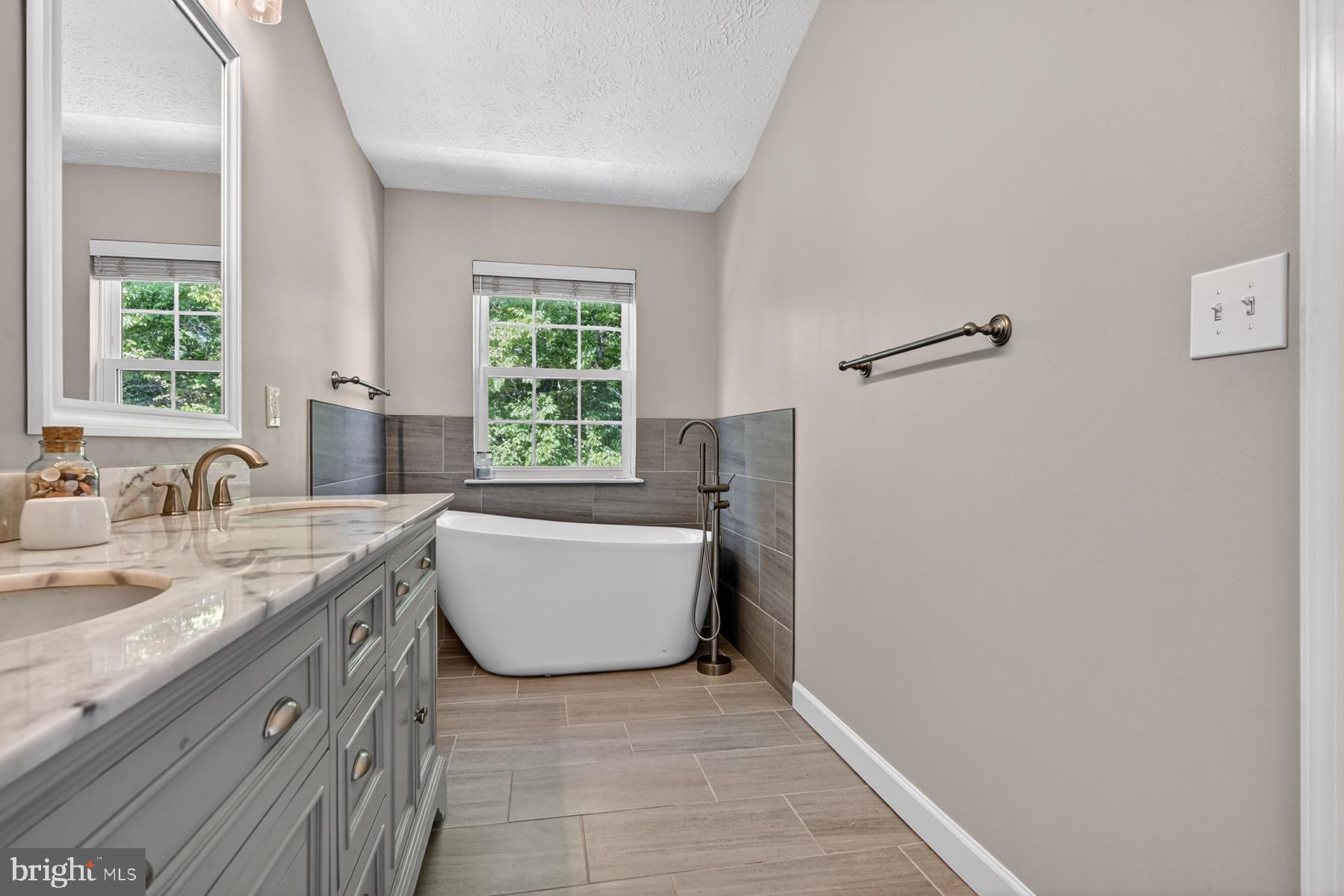 3228 Escapade Circle Riva, MD 21140 - Photo 21 of 37 Primary Bathroom