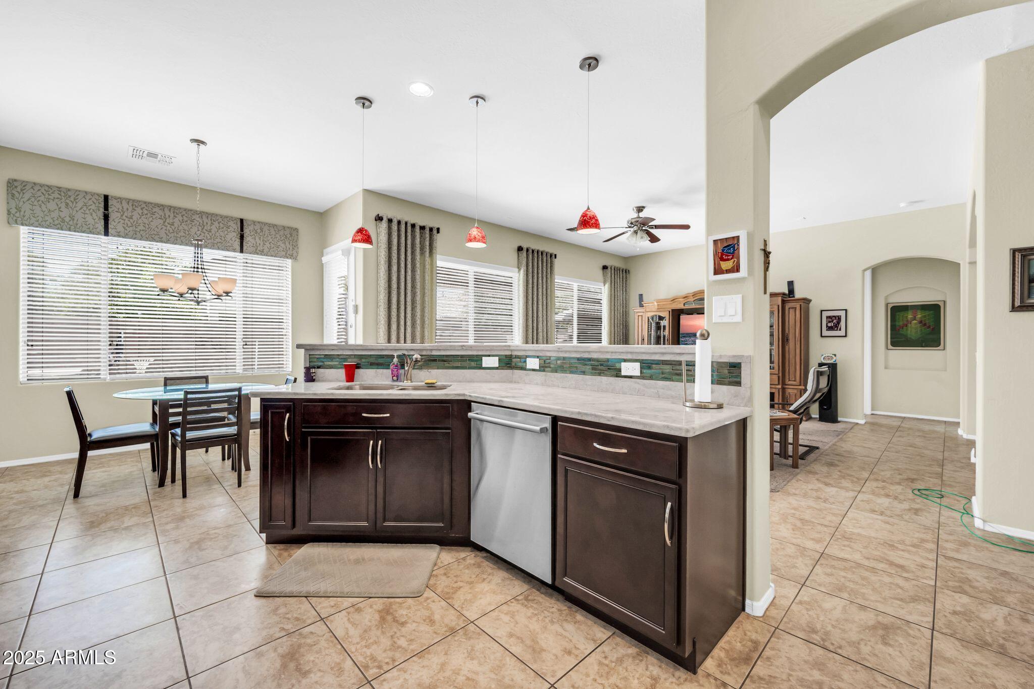 43557 Roth Road Maricopa, AZ 85138 - Photo 6 of 30 Kitchen