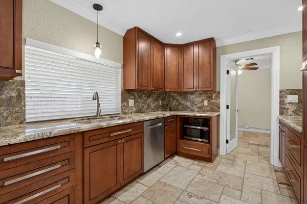 $605,000 | 5511 Northeast 18th Terrace, Fort Lauderdale, FL 33308