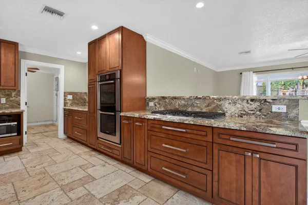 $605,000 | 5511 Northeast 18th Terrace, Fort Lauderdale, FL 33308