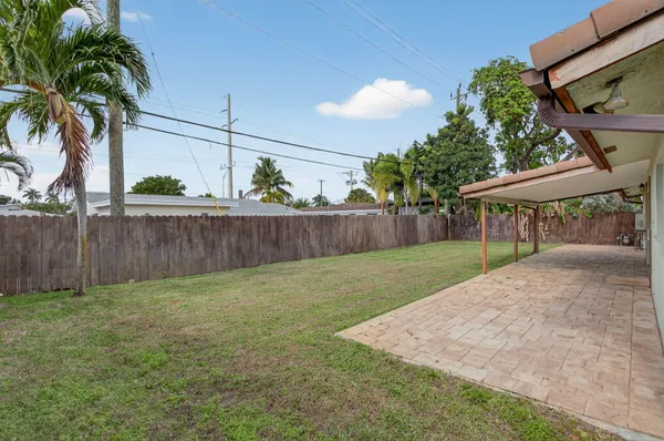 $605,000 | 5511 Northeast 18th Terrace, Fort Lauderdale, FL 33308