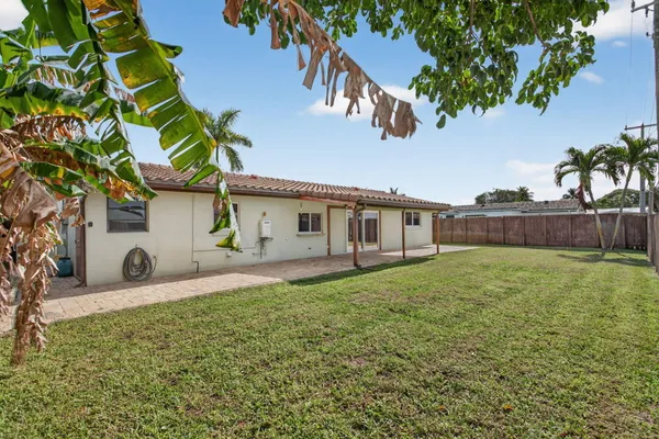 $605,000 | 5511 Northeast 18th Terrace, Fort Lauderdale, FL 33308