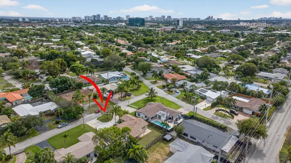 $605,000 | 5511 Northeast 18th Terrace, Fort Lauderdale, FL 33308