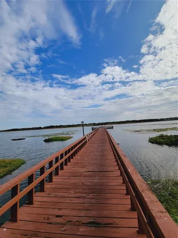 a view of a tennis court